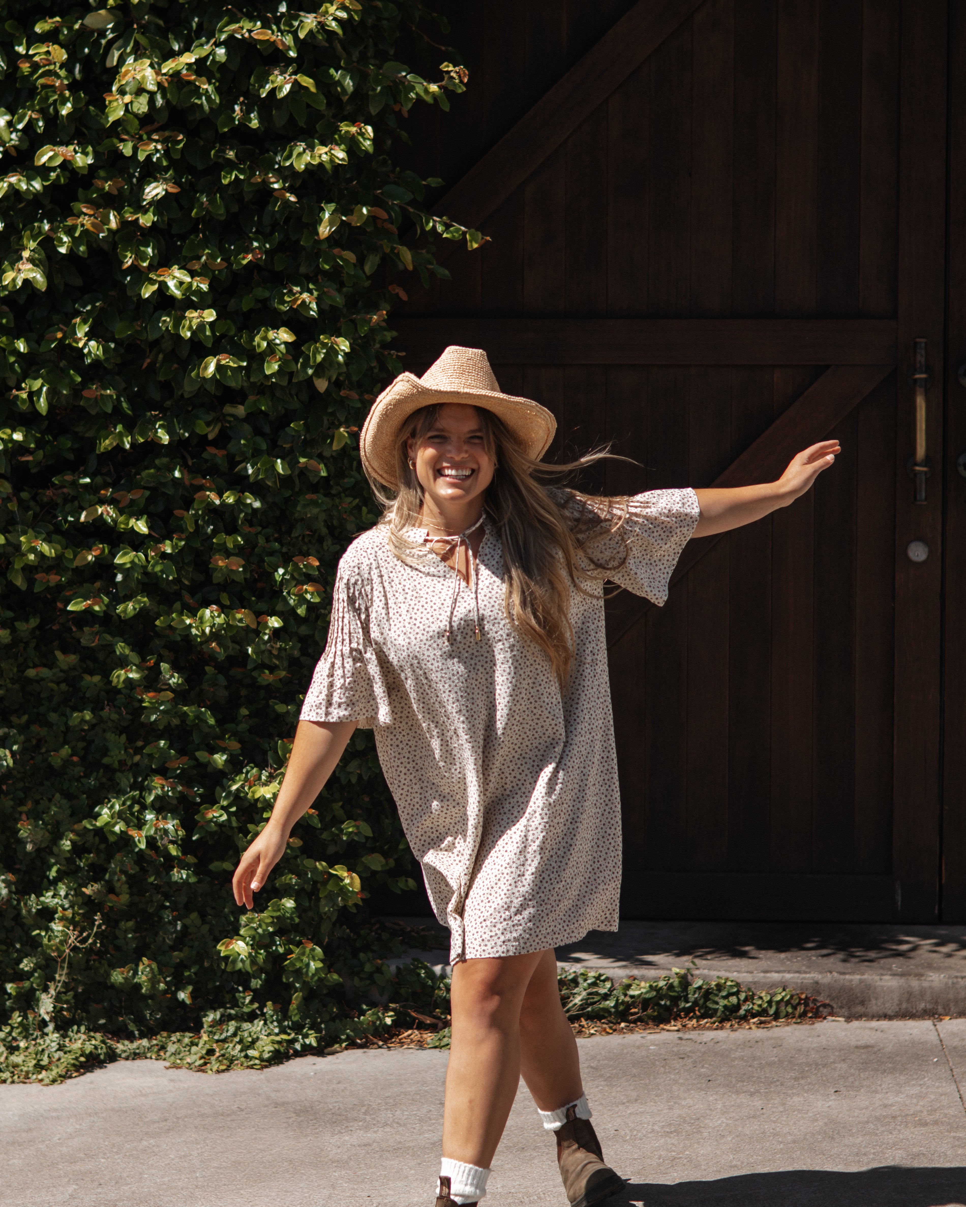Women-summer-floral-dress-with-boots
